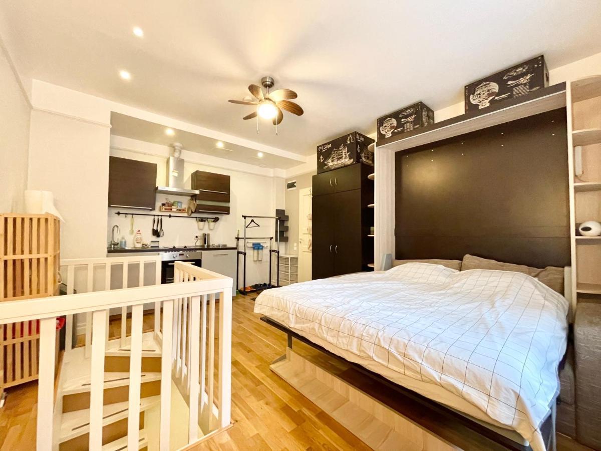 Cosy Studio In Historical Building. City Center Apartment Талин Екстериор снимка