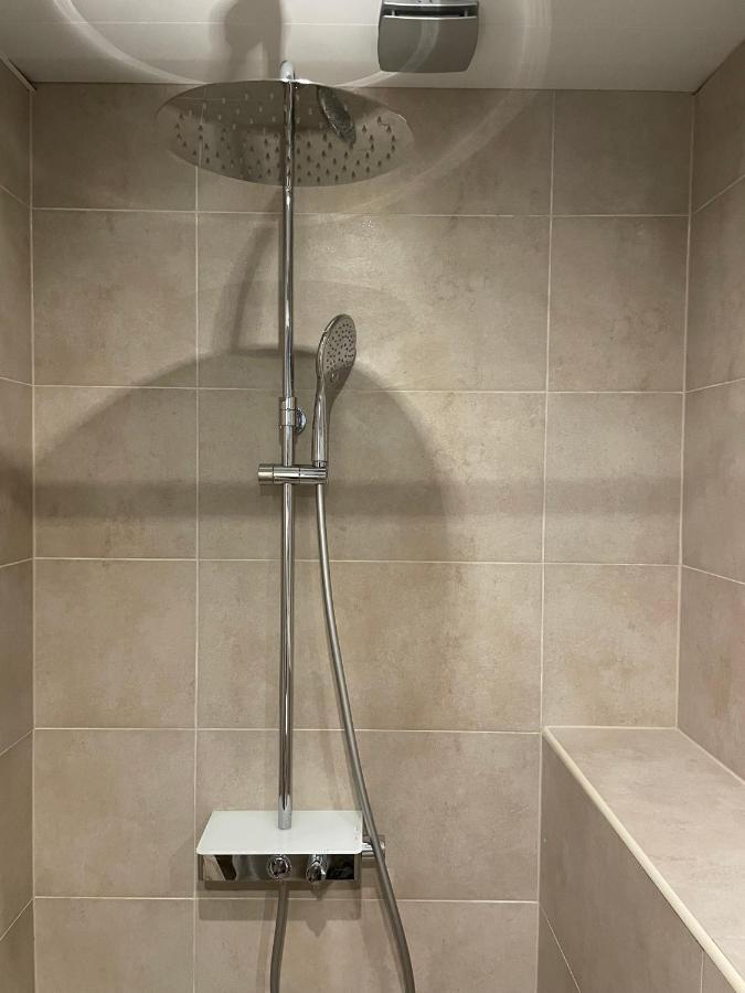 Cosy Studio In Historical Building. City Center Apartment Талин Екстериор снимка